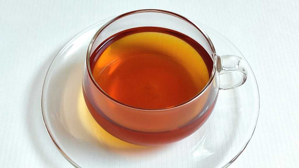 デカフェ・アップルティーのストレートティー