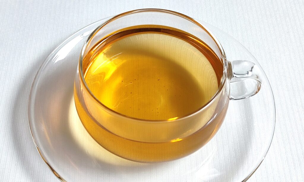 シーヨク, 2024-DJ7のストレートティー